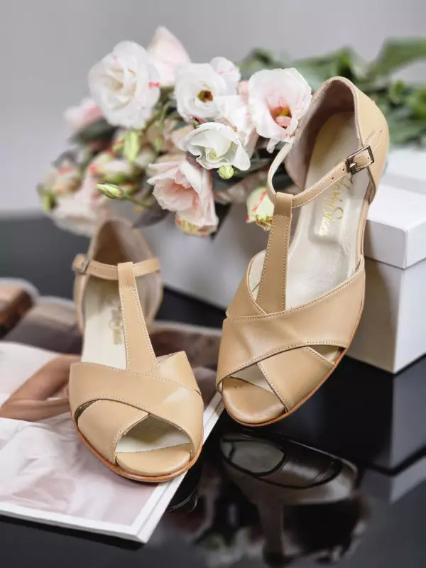 Doris Tan Leather 3 cm heel