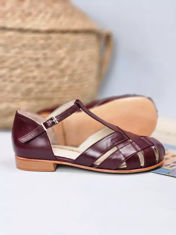 Barefoot Summer Bordeaux Leather 1.5 cm heel