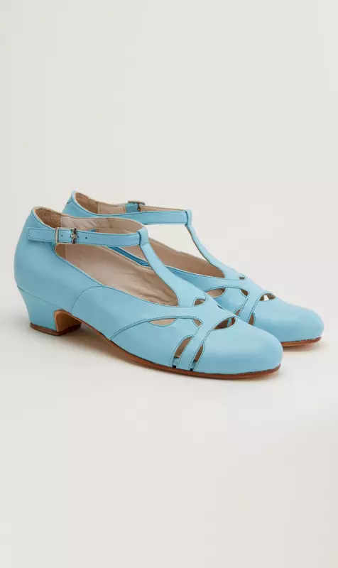 Spring Baby Blue Leather 4 cm heel