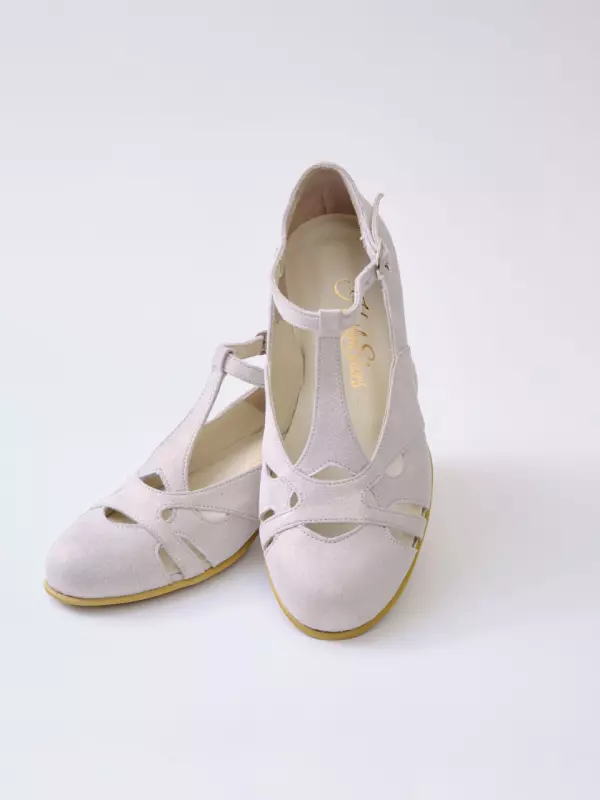 Spring Shiny Cream Suede 4  cm heel