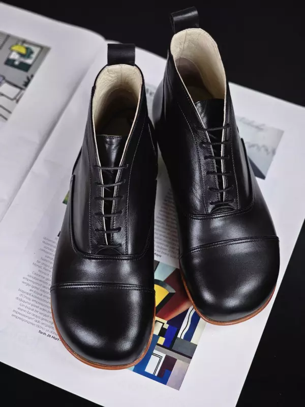 Barefoot Smooth Boots Black Leather 2 cm heel