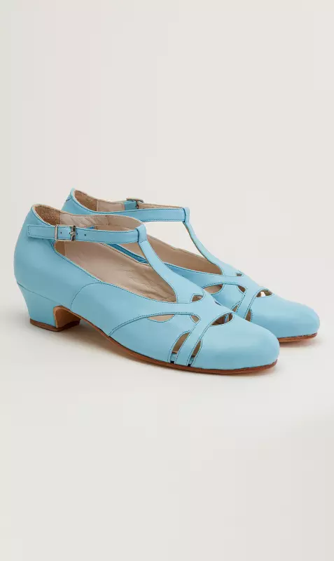 Spring Baby Blue Leather 4 cm heel