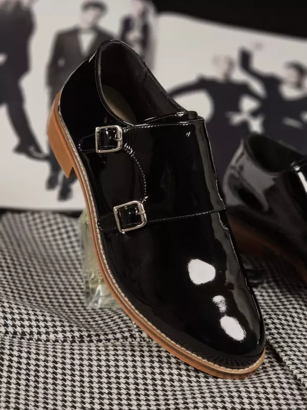 Monk Black Patent Leather 2 cm heel