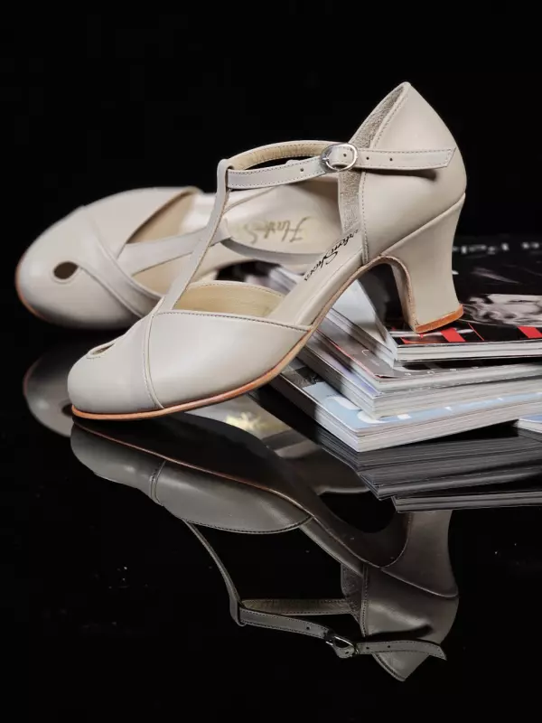 Muse Beige Leather 6 cm heel