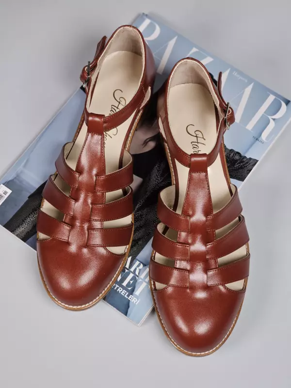 Sandals Brown Leather 2 cm heel