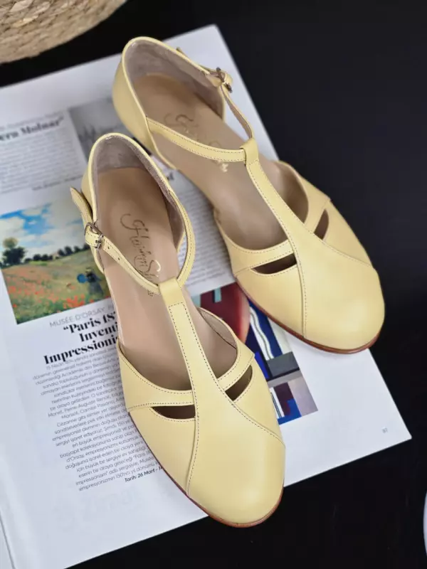 Lemon Yellow  Leather 3 cm heel