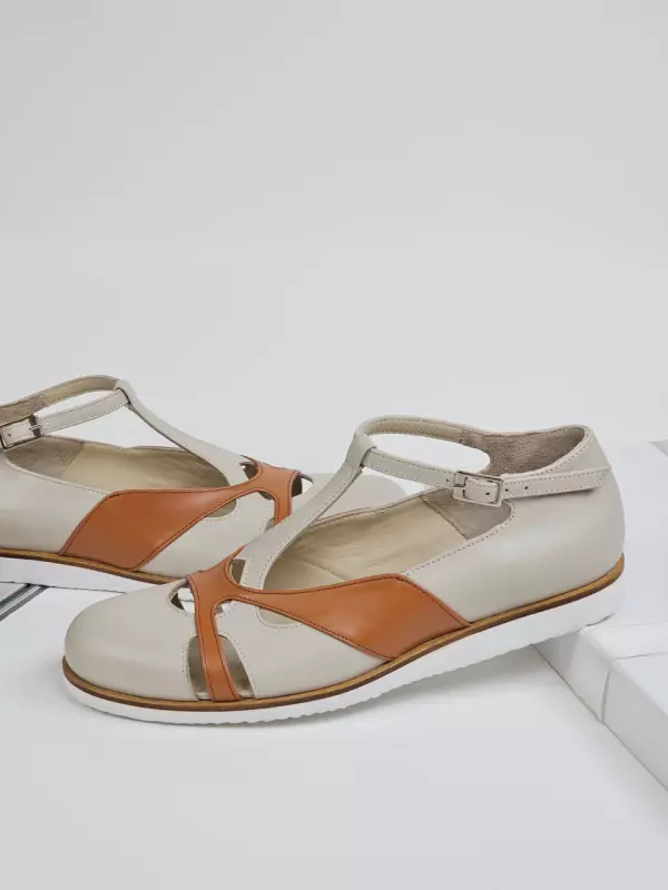 Beige & Light Brown Leather with Eva Sole