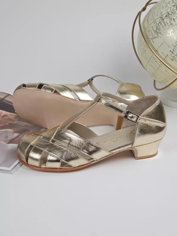 Barefoot Summer Platinum Gold Leather 4 cm heel