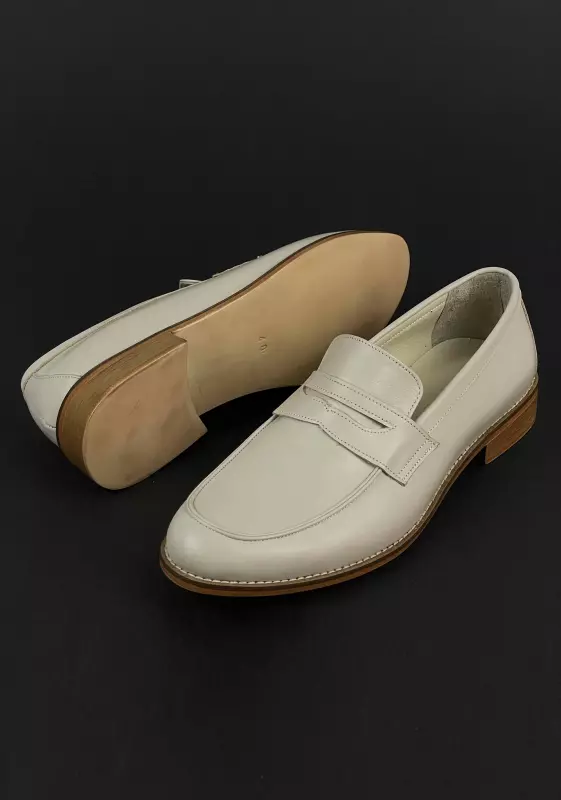 Loafers Beige Leather 2 cm heel