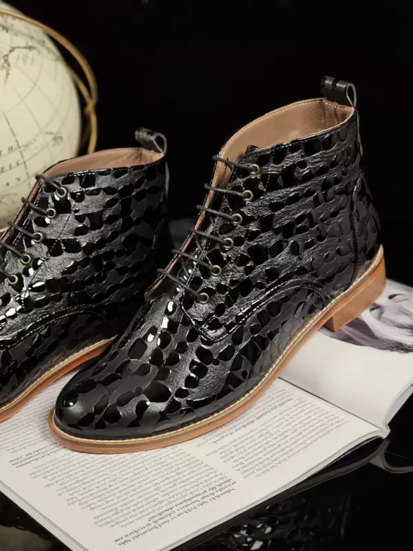 Black Python leather 2 cm heel