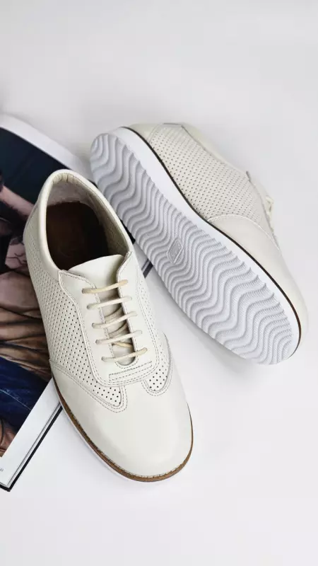 New York Perforated Broken White Leather