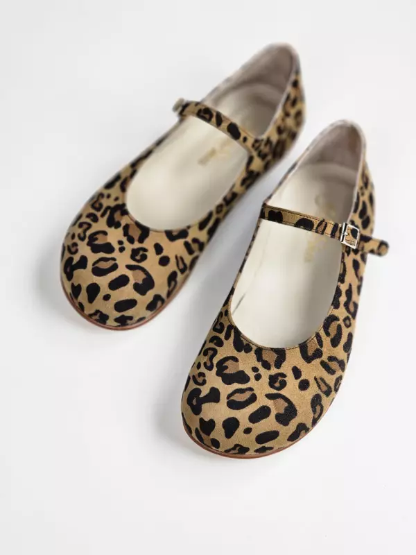Barefoot Mary Jane Leopard Suede 0.5 cm heel