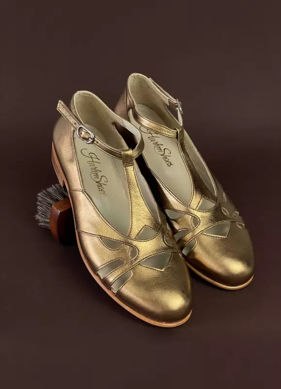 Dark Gold Leather 2 cm heel