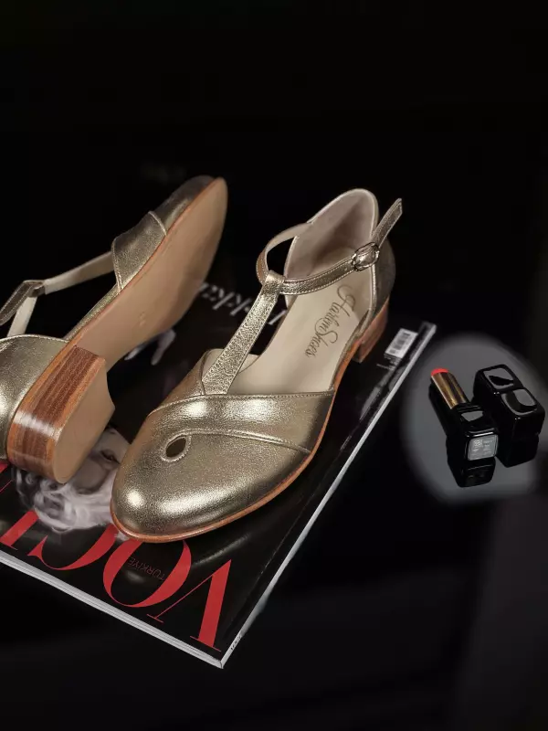 Muse Platinum Gold Leather 2 cm heel