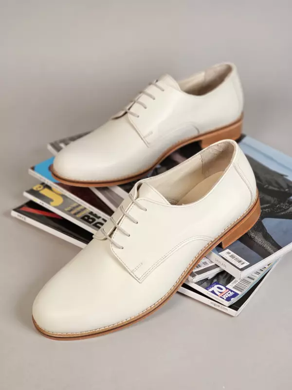 Broken White Leather 2 cm heel