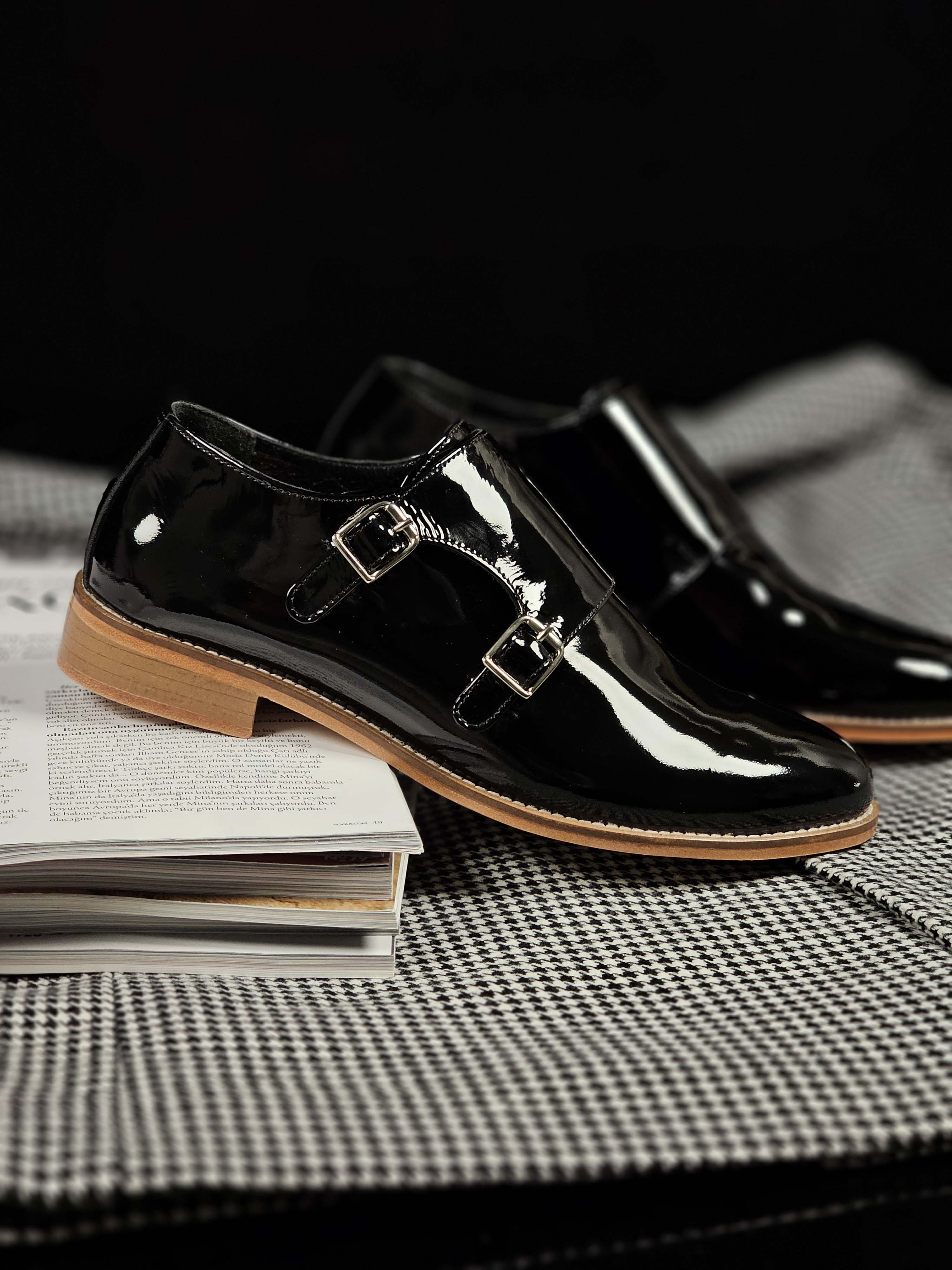 Monk Black Patent Leather 2 cm heel