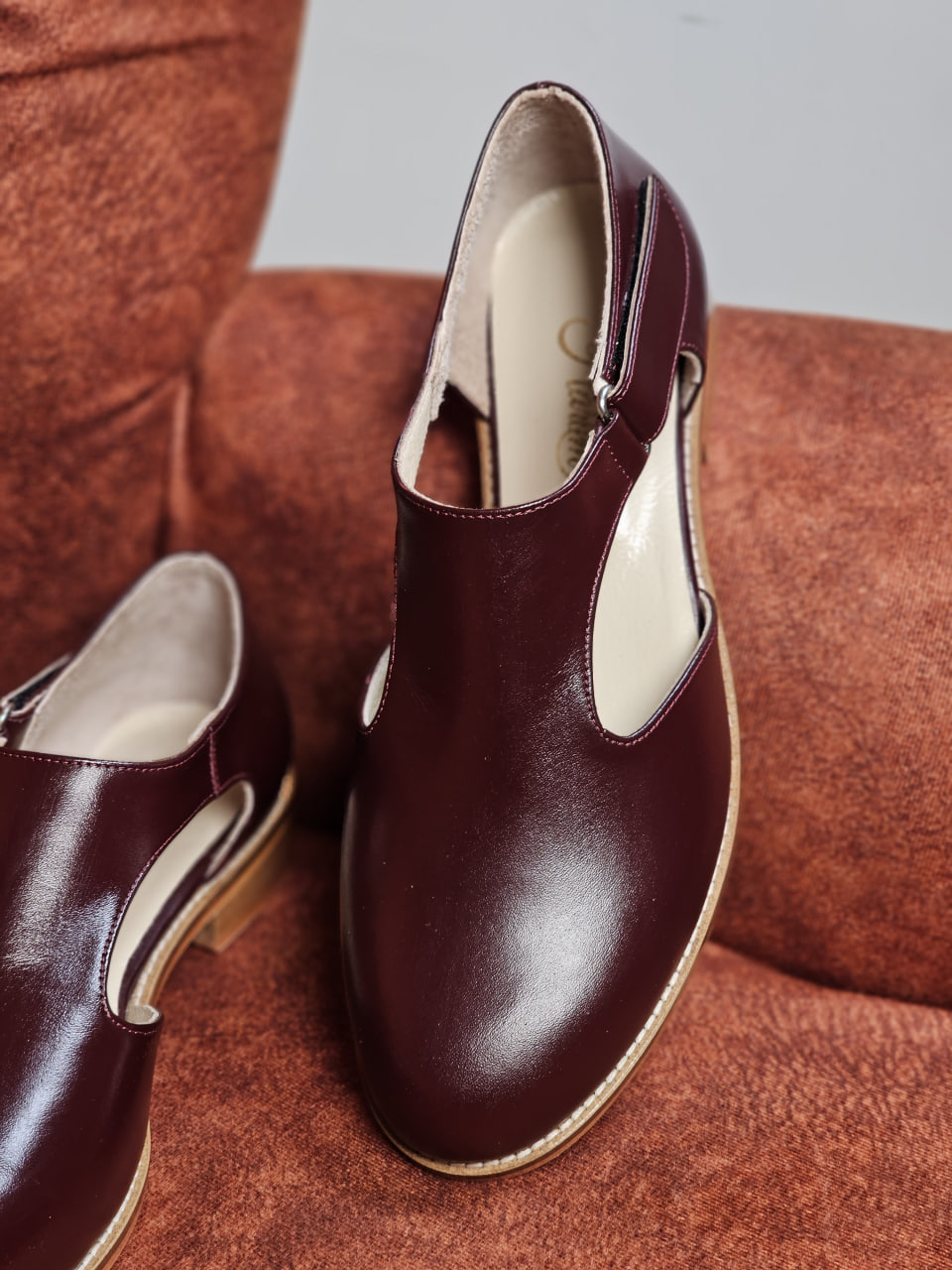 Milan Bordeaux Leather 2 cm heel