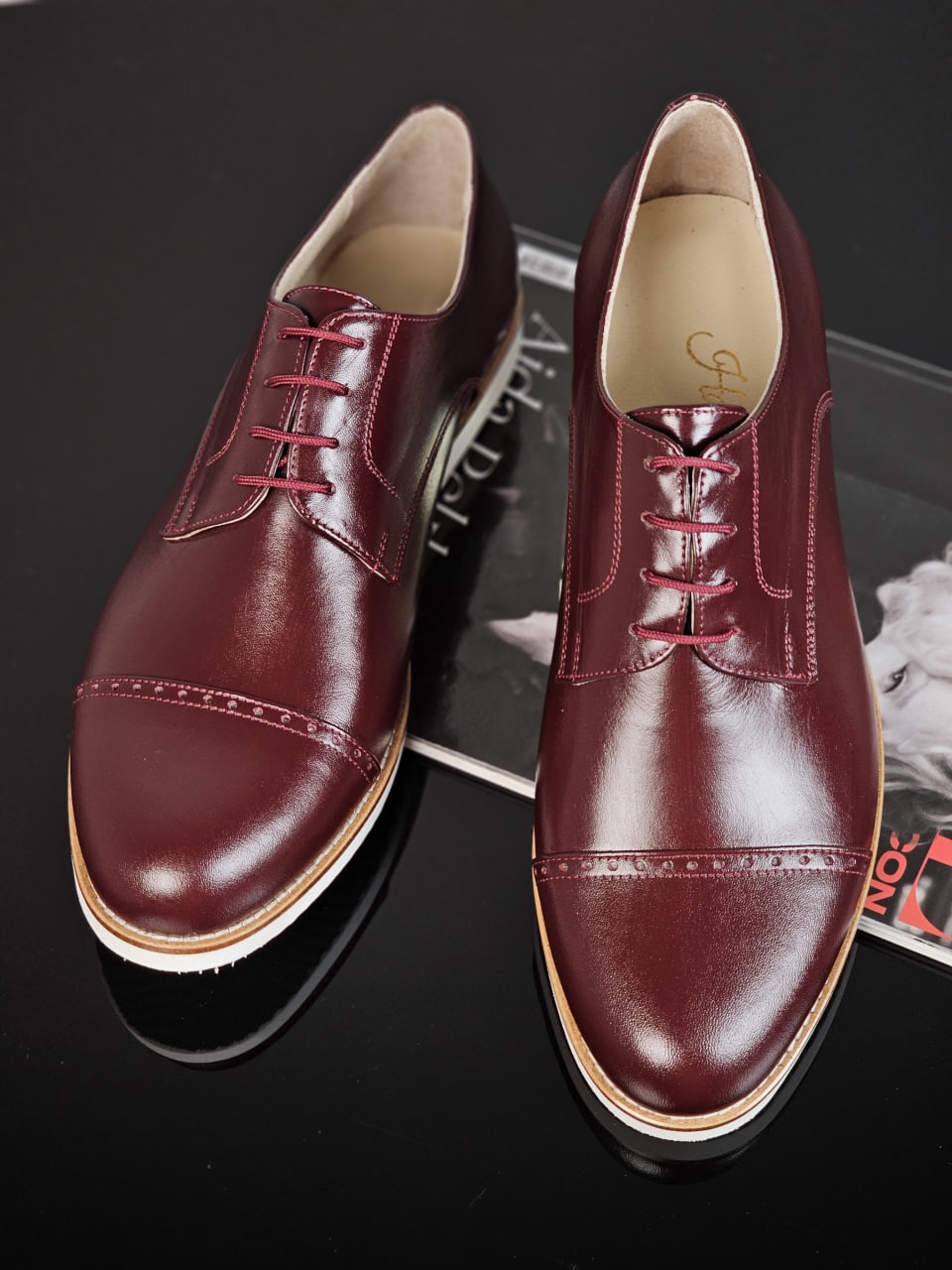 California Bordeaux Leather with Eva Sole