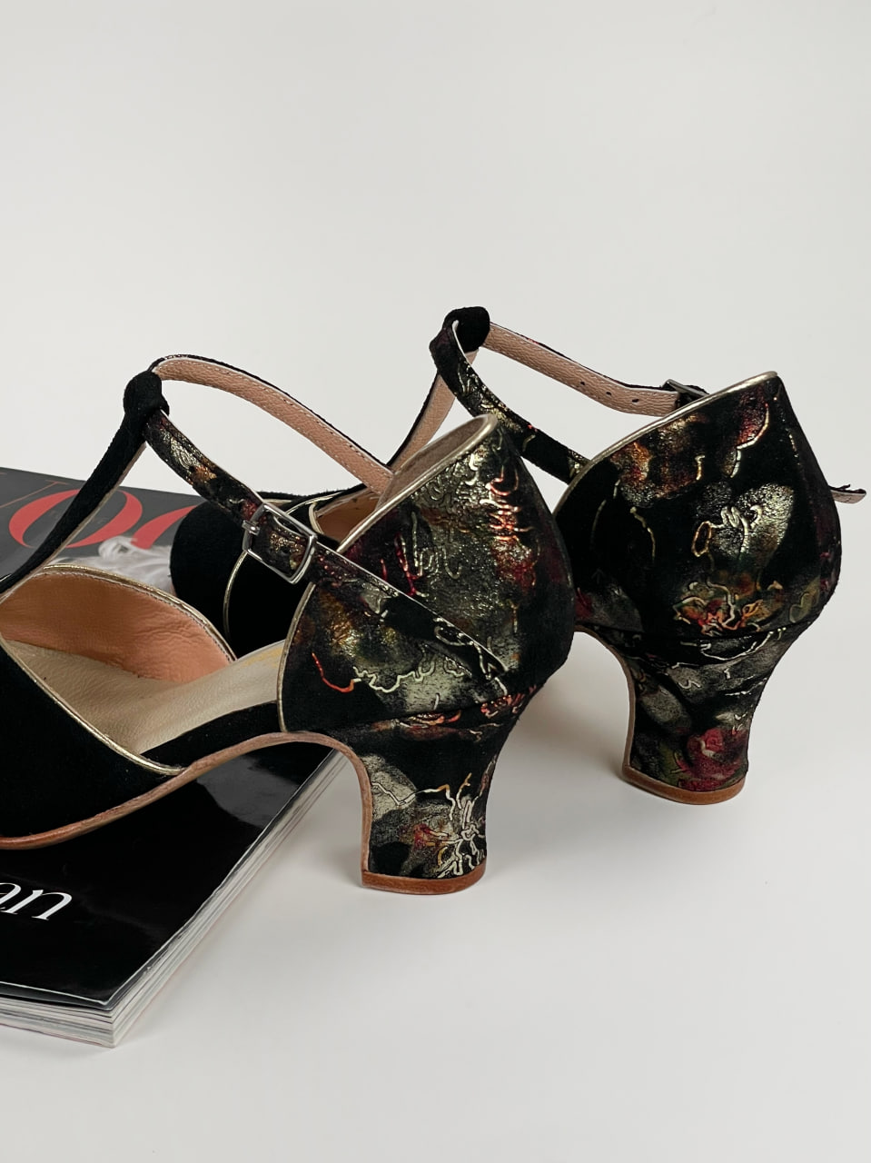 Muse Black suede & Flower 6 cm heel