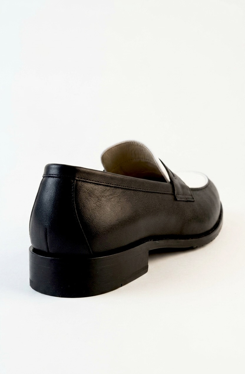 Loafers Black & White Leather 2 cm heel