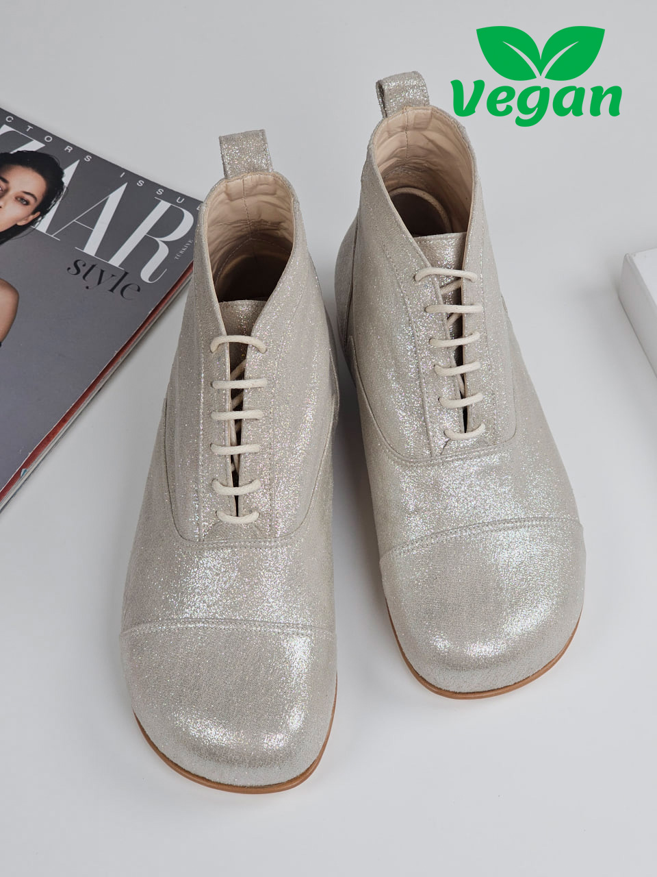 Barefoot Smooth Boots Vegan Shiny Textile 2 cm heel