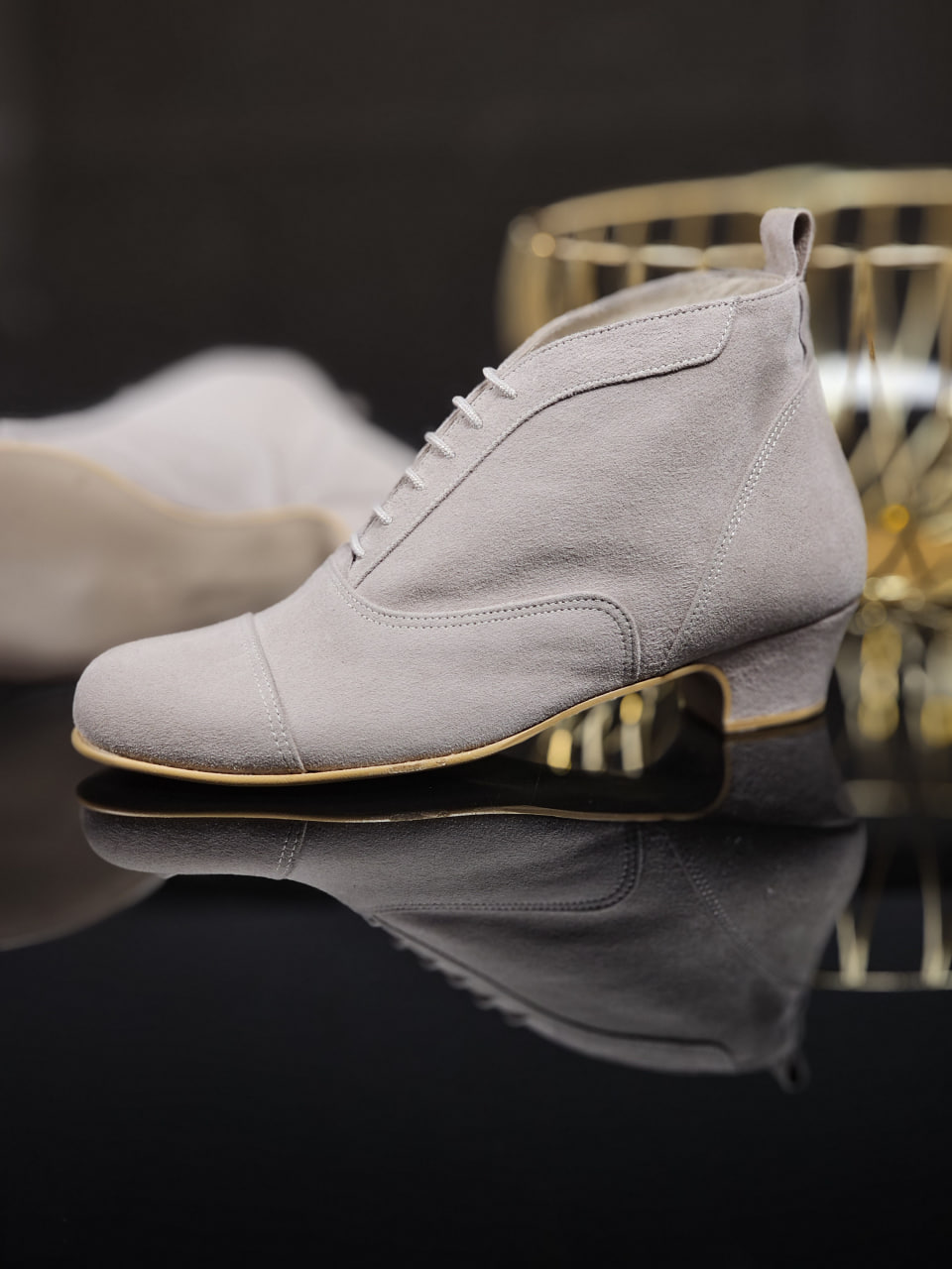 Smooth Boots Soft Grey Suede 4 cm heel