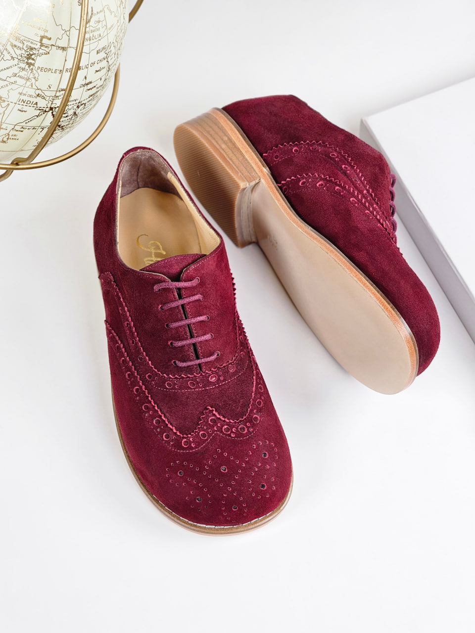 Barefoot Brogue Bordeaux Suede 2 cm heel