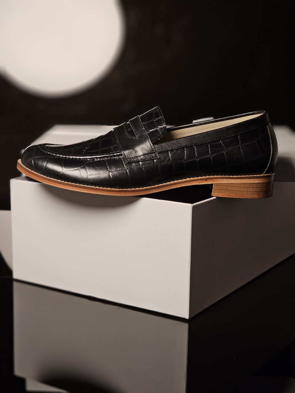 Loafers Black Stone Printed Leather 2 cm heel
