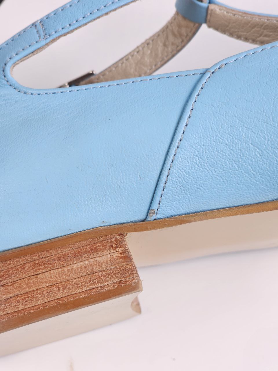 Spring Baby Blue Leather 2 cm heel