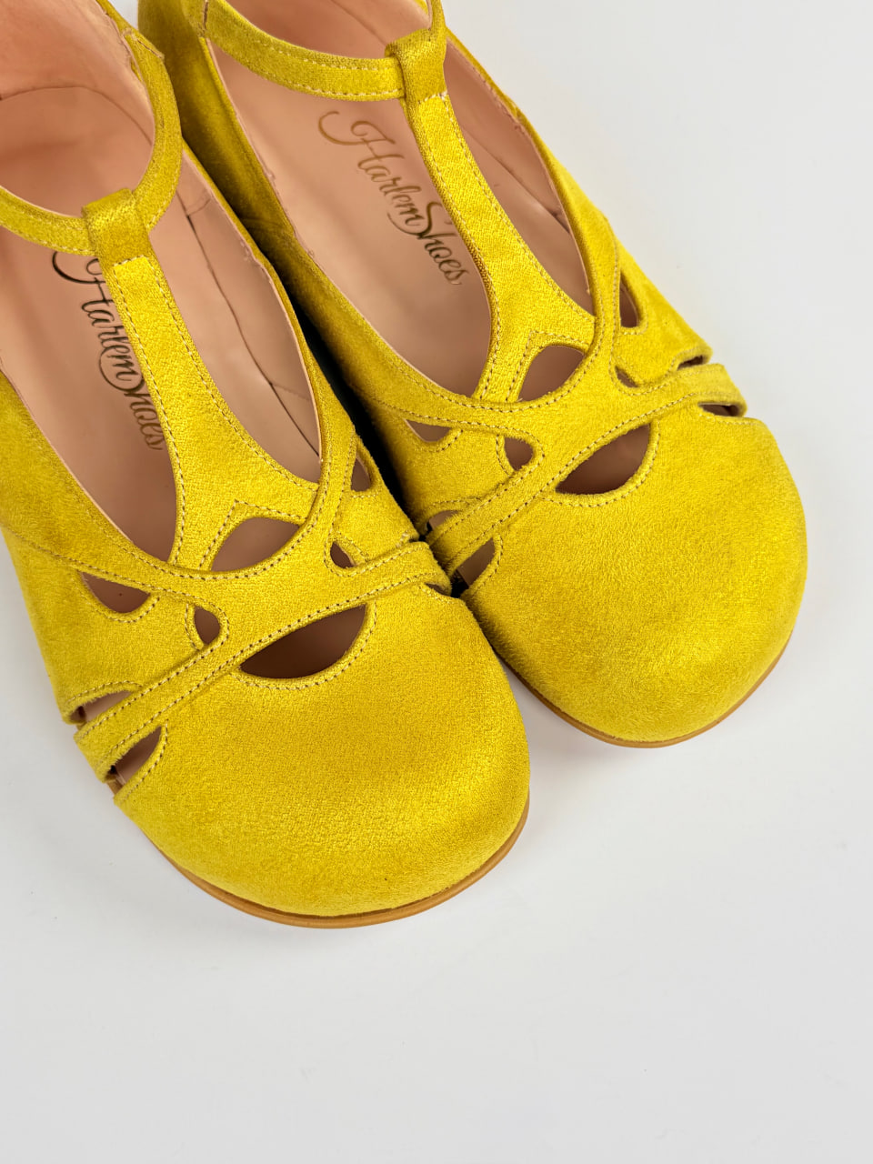 Barefoot Spring Vegan Yellow Suede 2 cm heel