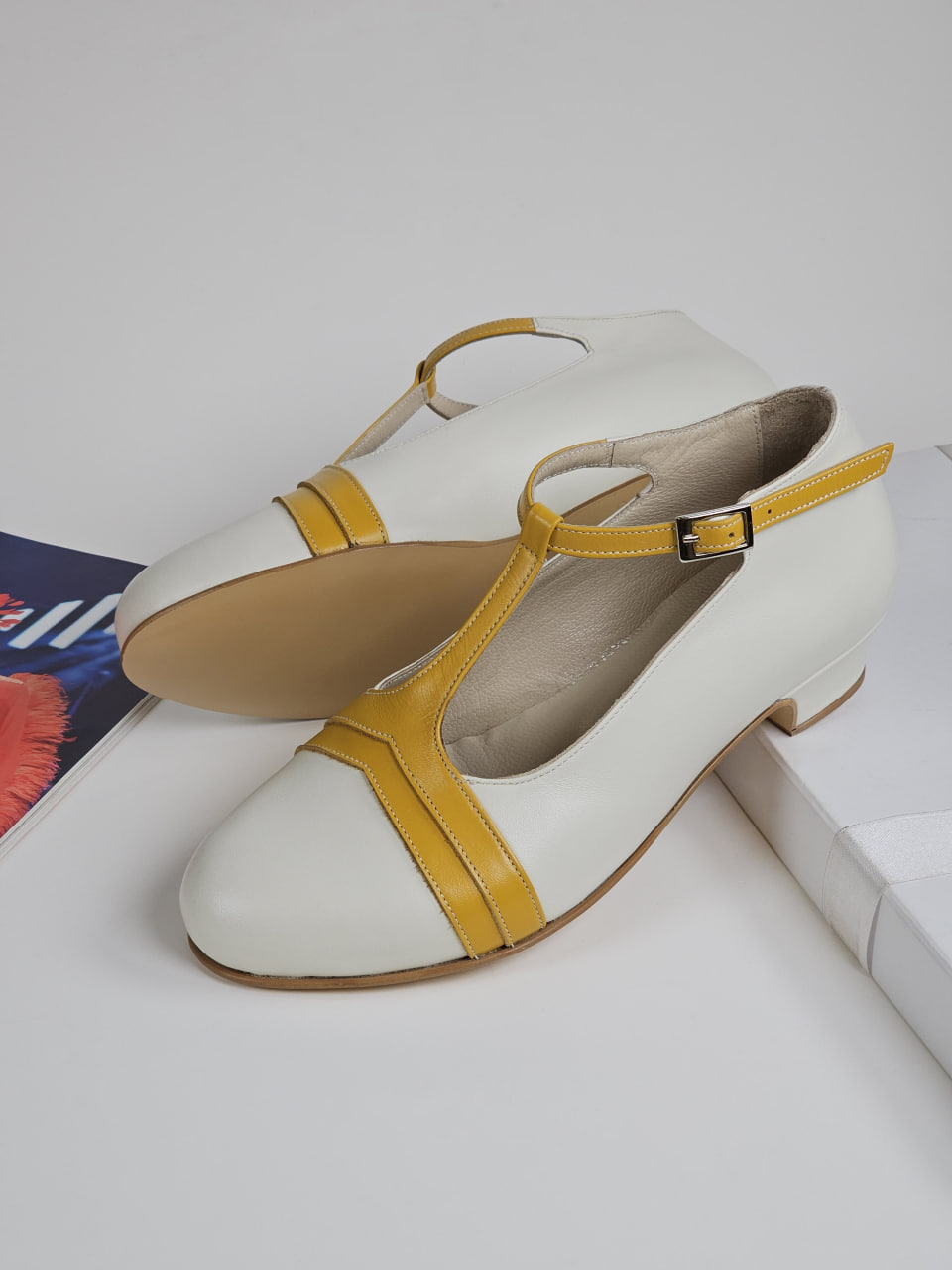Barbie Broken White & Yellow Leather 3 cm heel