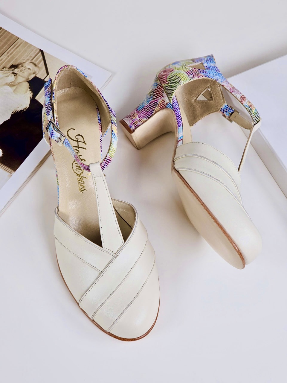 Sugar Broken White Leather with Blossom 6 cm heel