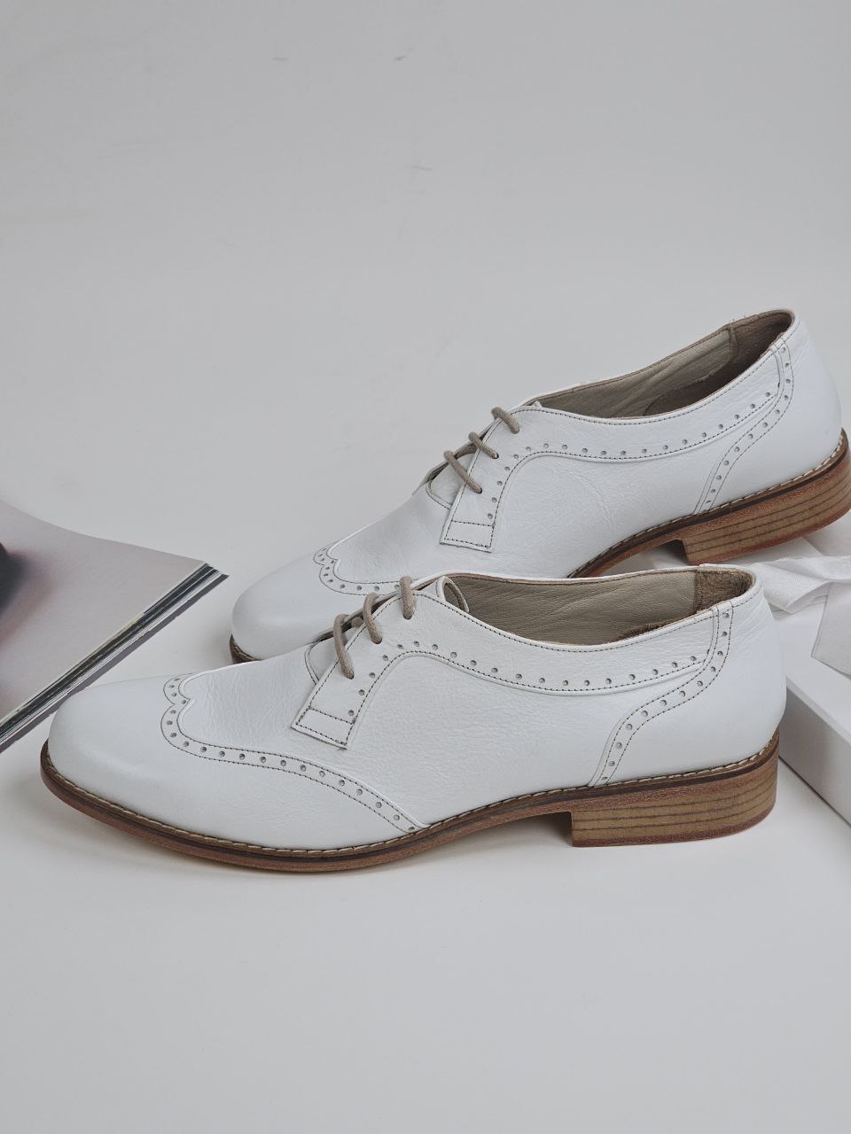 Oxfords White Leather 2 cm heel