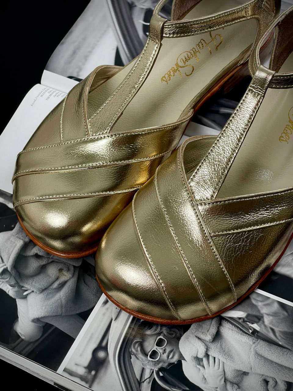 Barefoot Sugar Platinum Gold Leather 2 cm heel