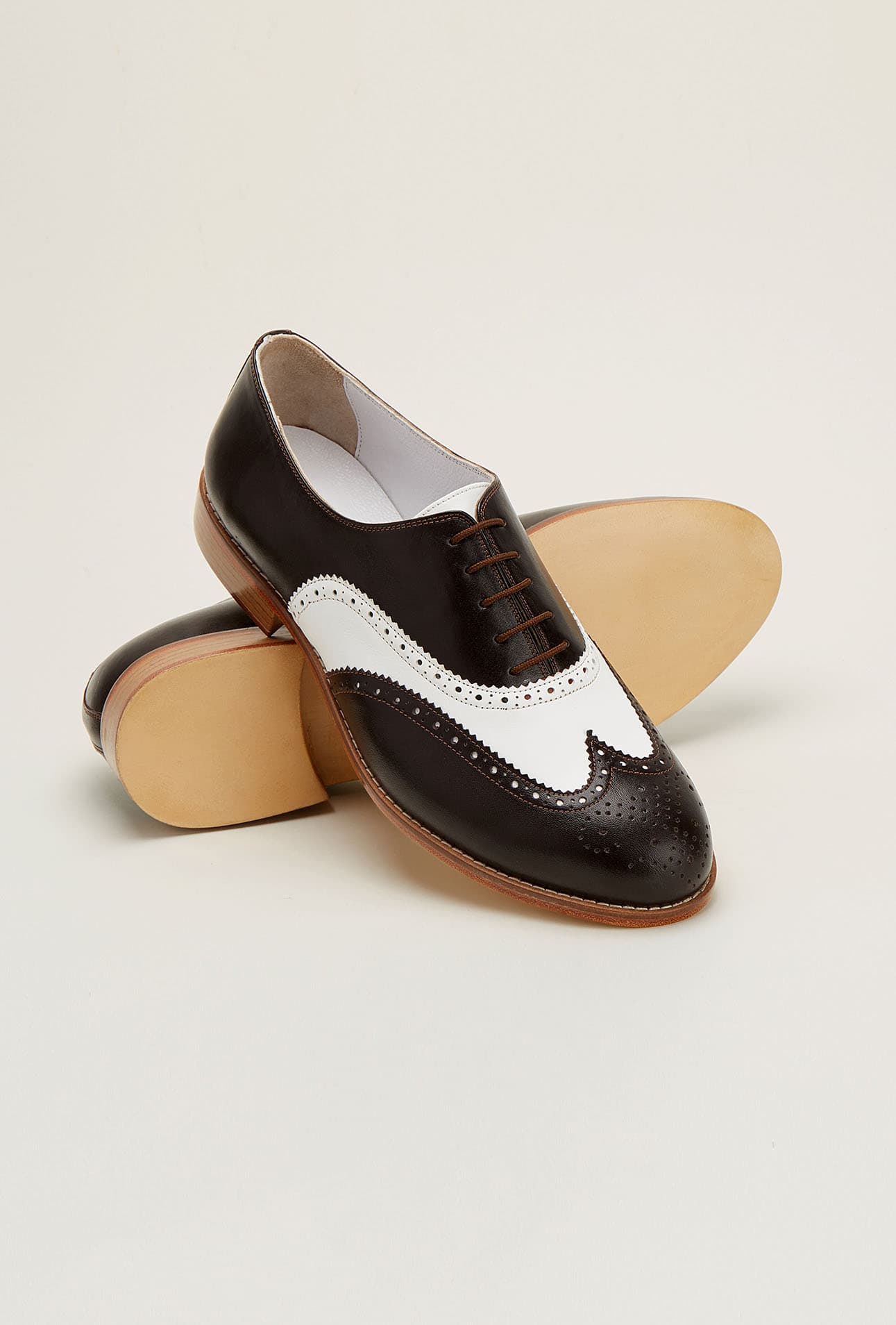 Brogue Dark Chocolate & White Leather 2 cm heel