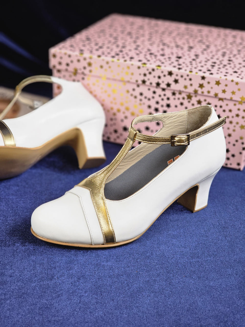 Barbie White & Gold Leather 6 cm heel