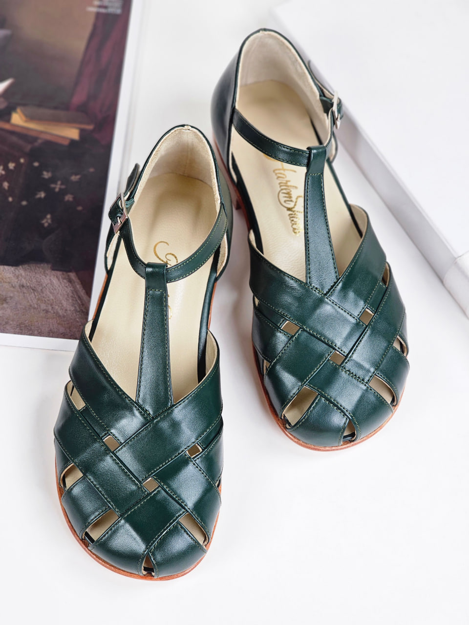 Barefoot Summer Jungle Green Leather 1.5 cm heel
