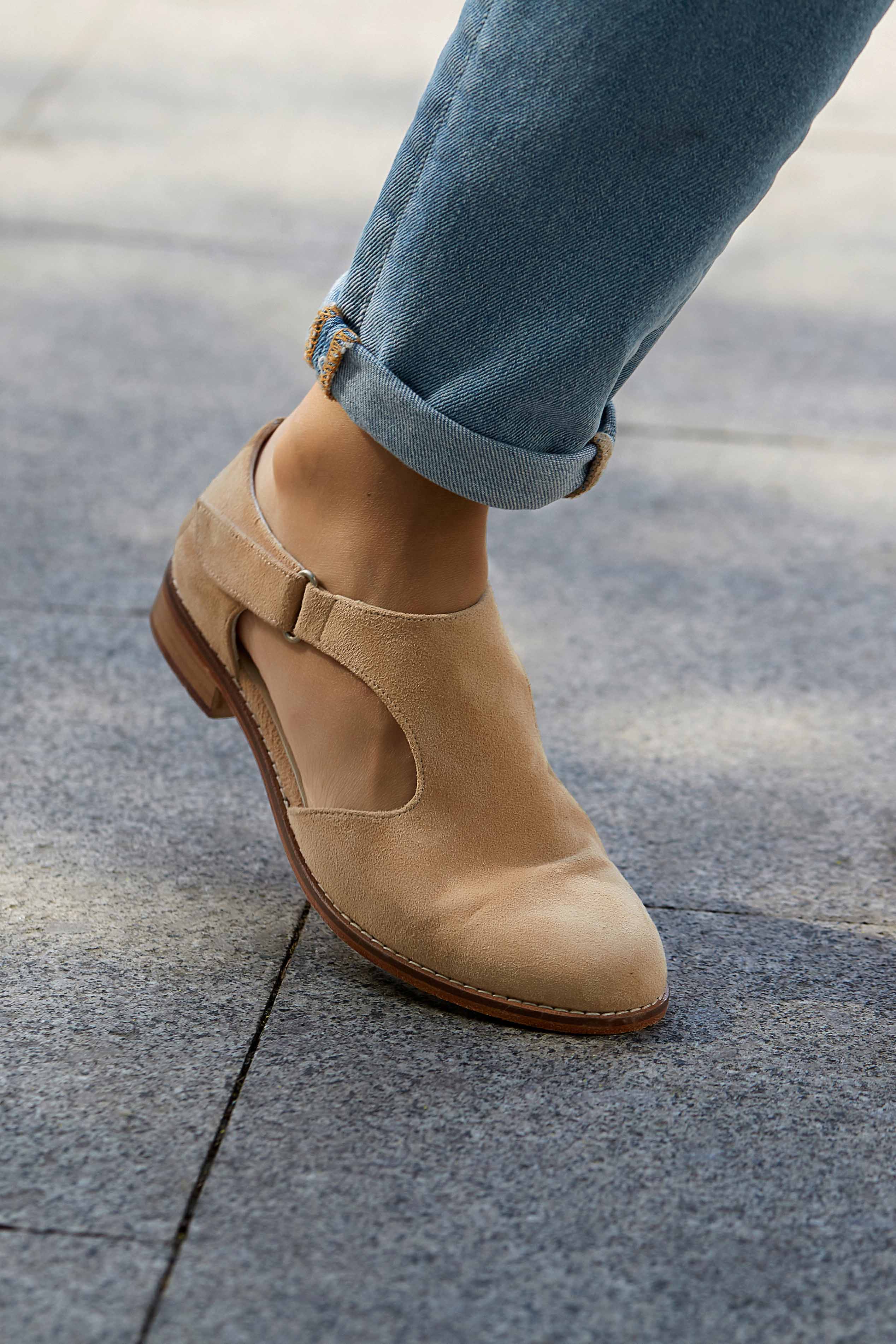 Milan Beige Suede 2 cm heel