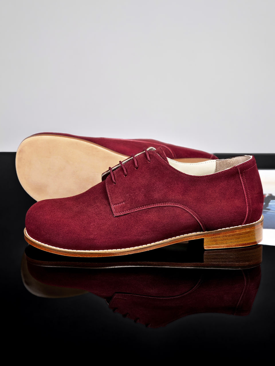 Barefoot Frankie Bordeaux Suede 2 cm heel