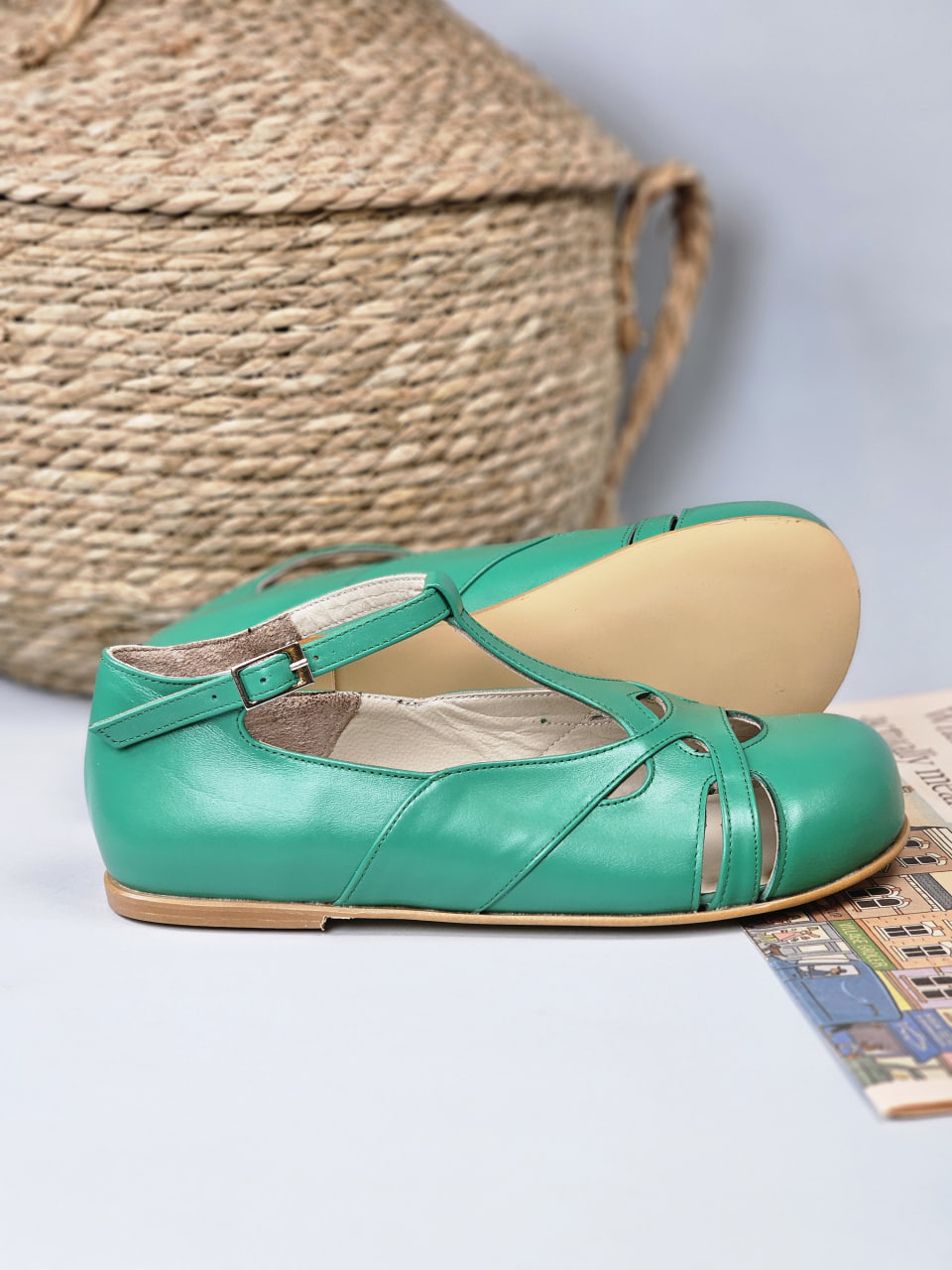 Barefoot Spring Apple Green Leather 0.5 cm heel