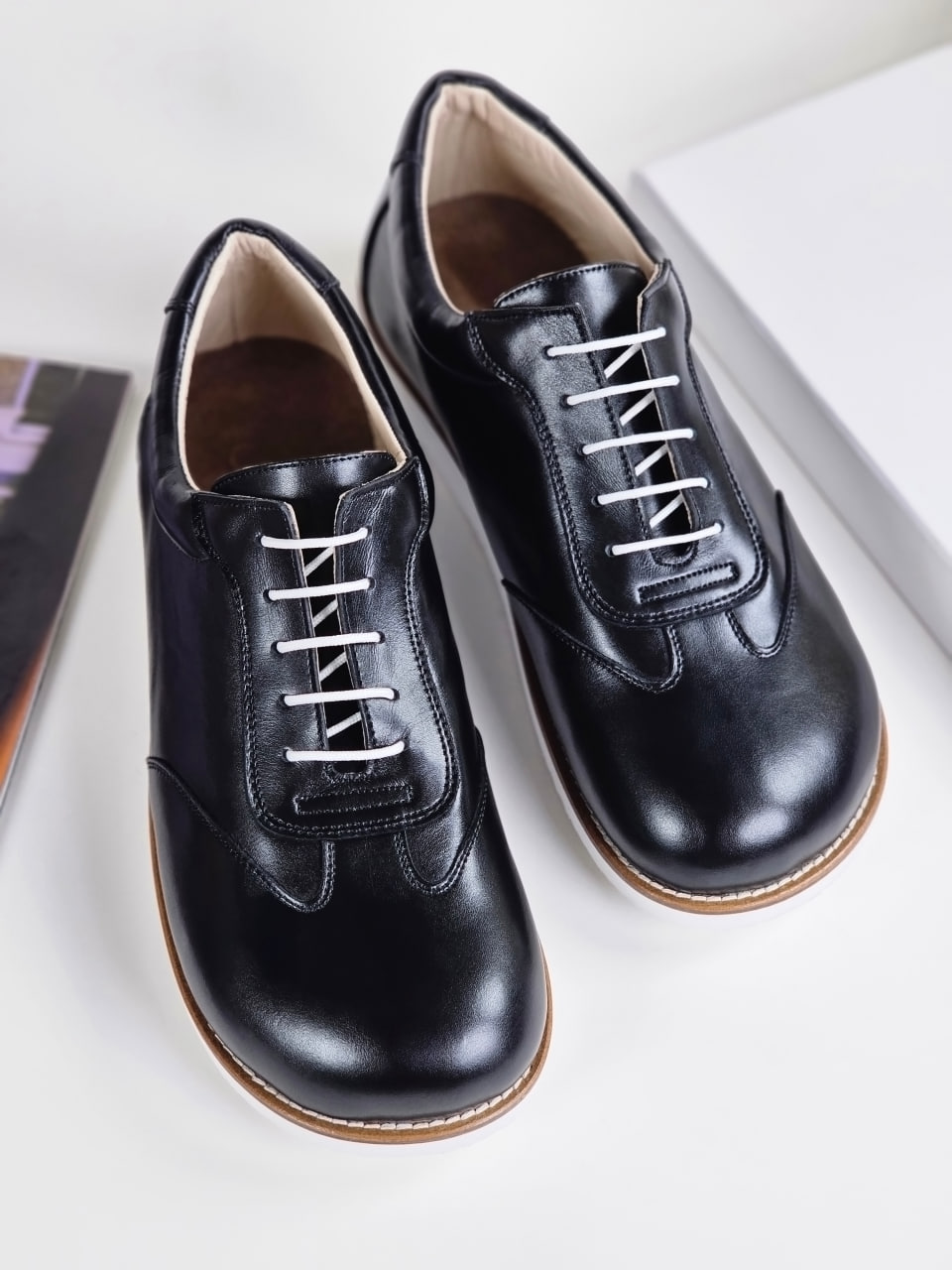 Barefoot New York Black Leather with Eva Sole