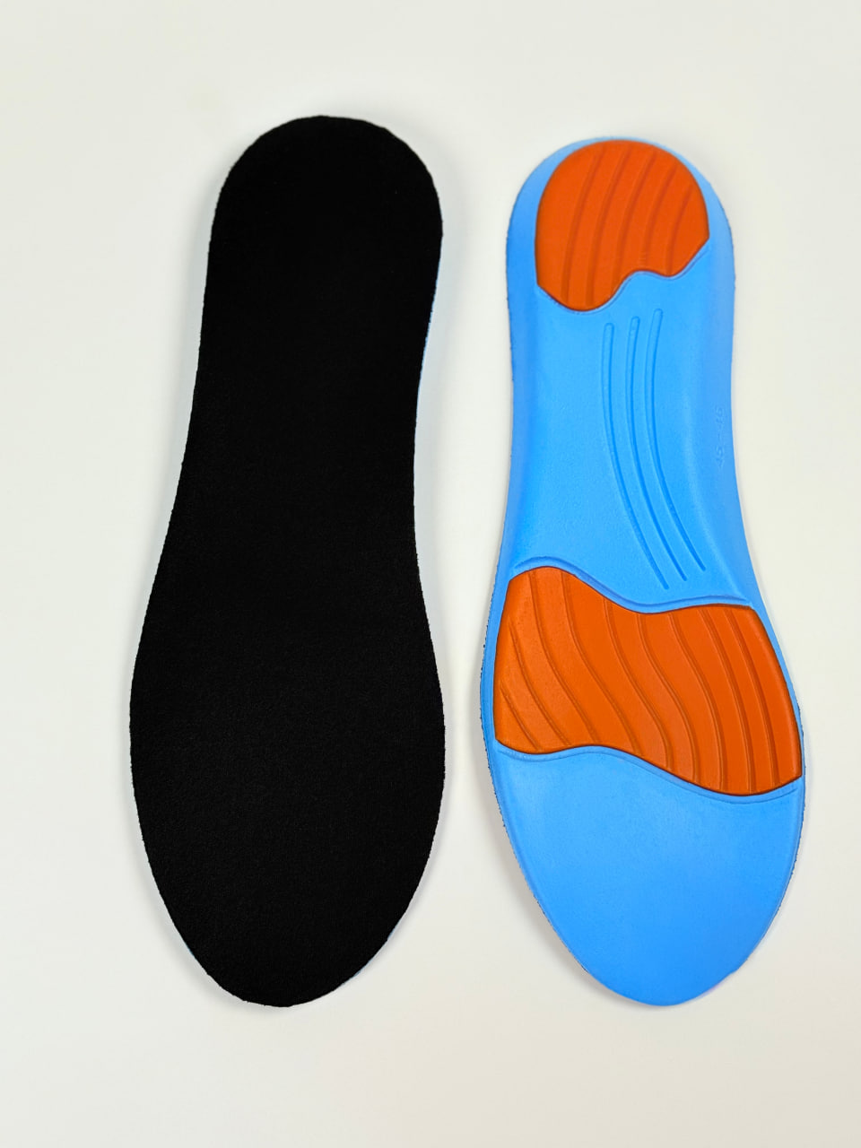 Memory-foam insole