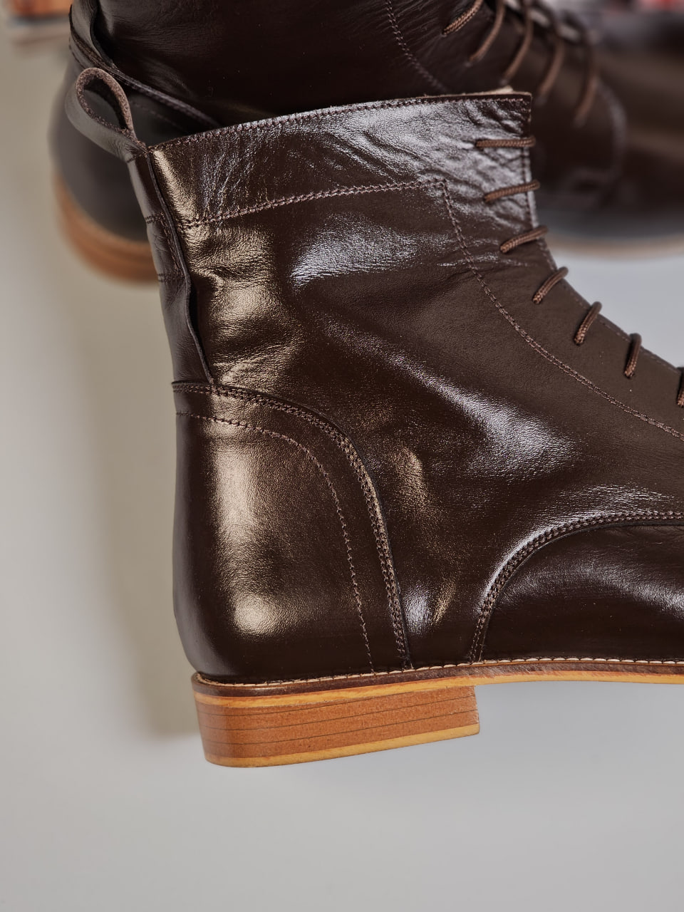 Harlem Boots Dark Chocolate Leather 2 cm heel