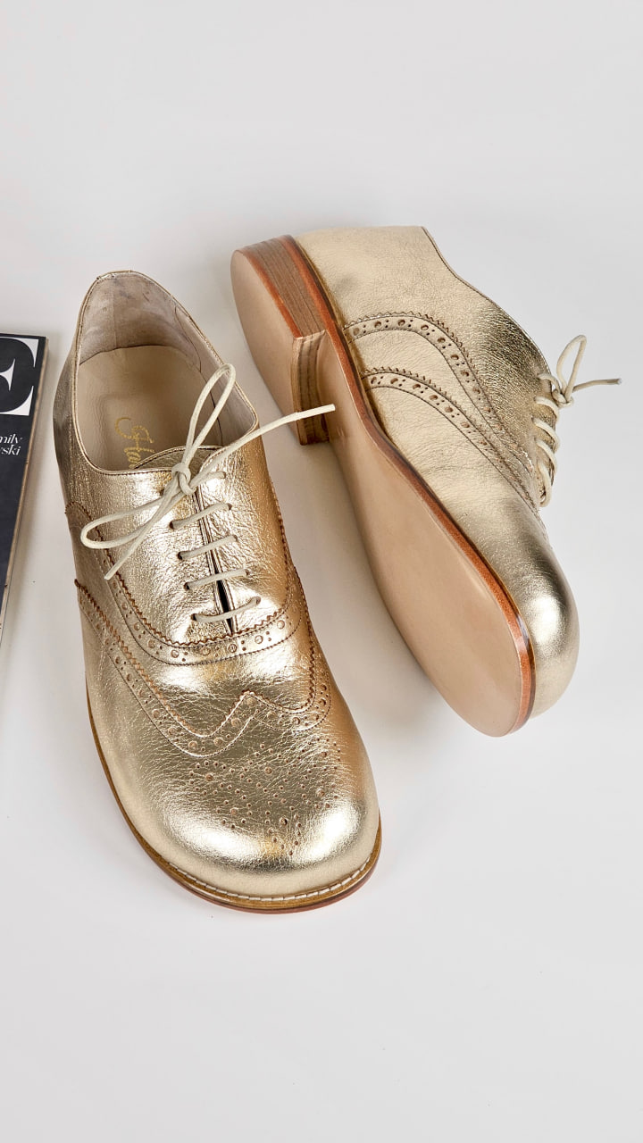 Barefoot Brogue Platinum Gold Leather 2 cm heel