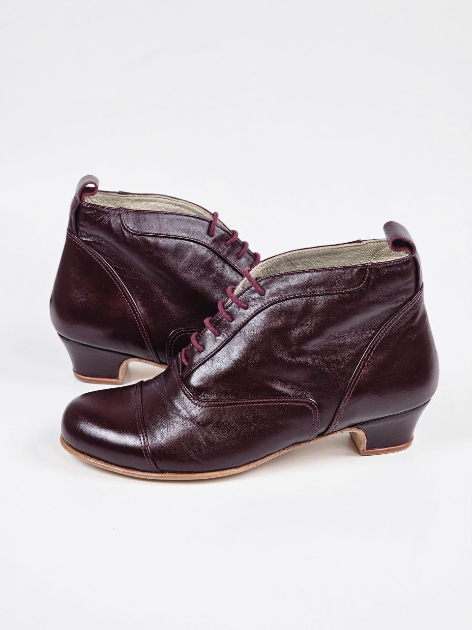 Smooth Boots Bordeaux Leather 4 cm heel
