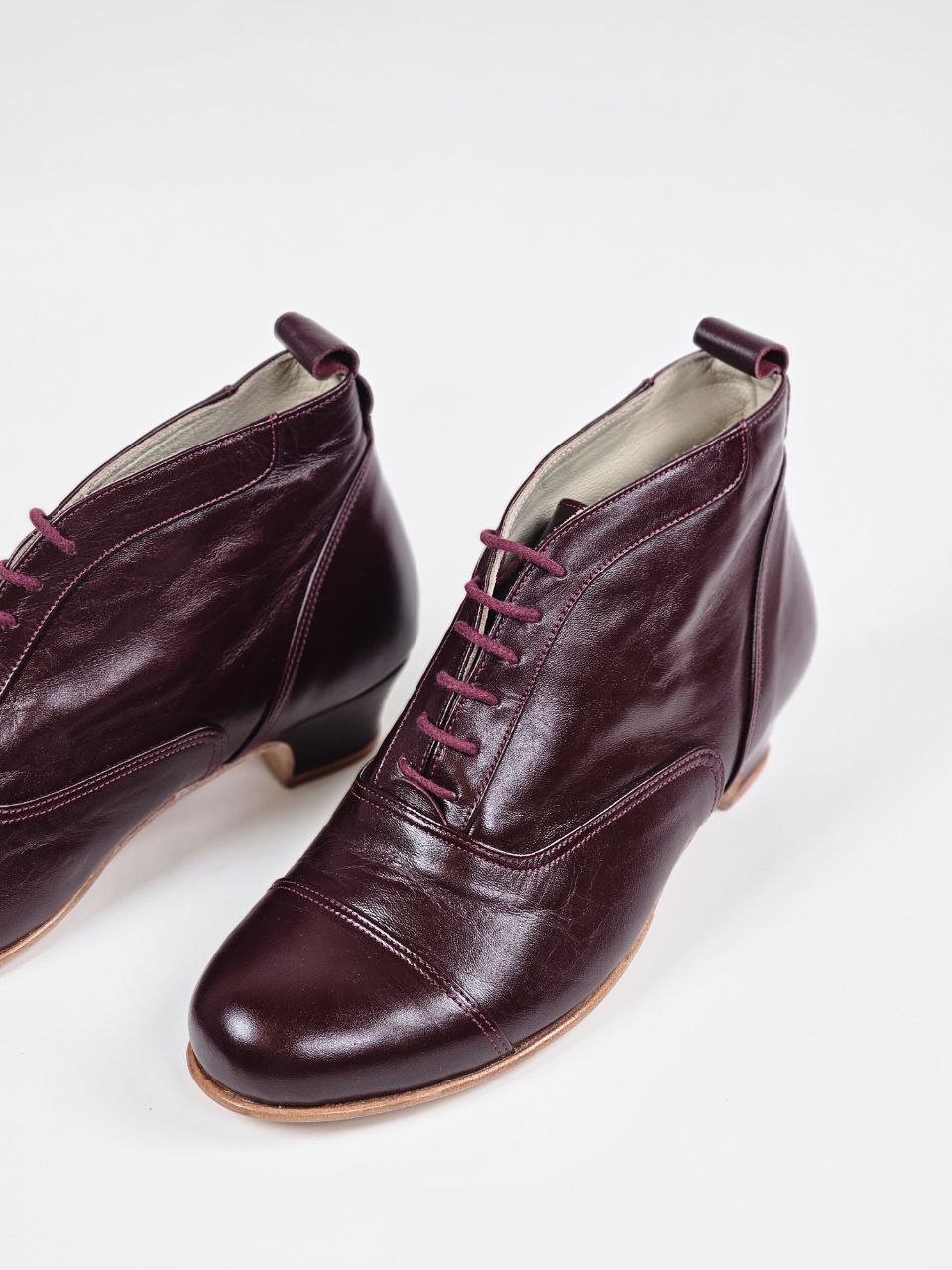 Smooth Boots Bordeaux Leather 4 cm heel