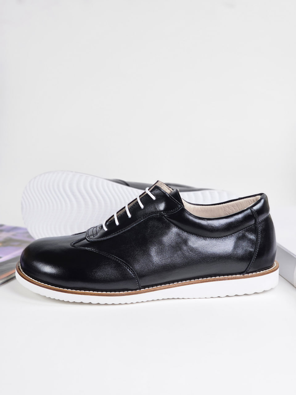 Barefoot New York Black Leather with Eva Sole
