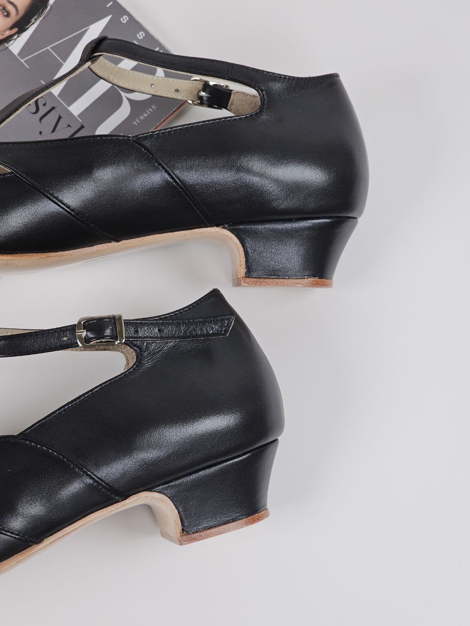 Spring Black leather 3 cm heel