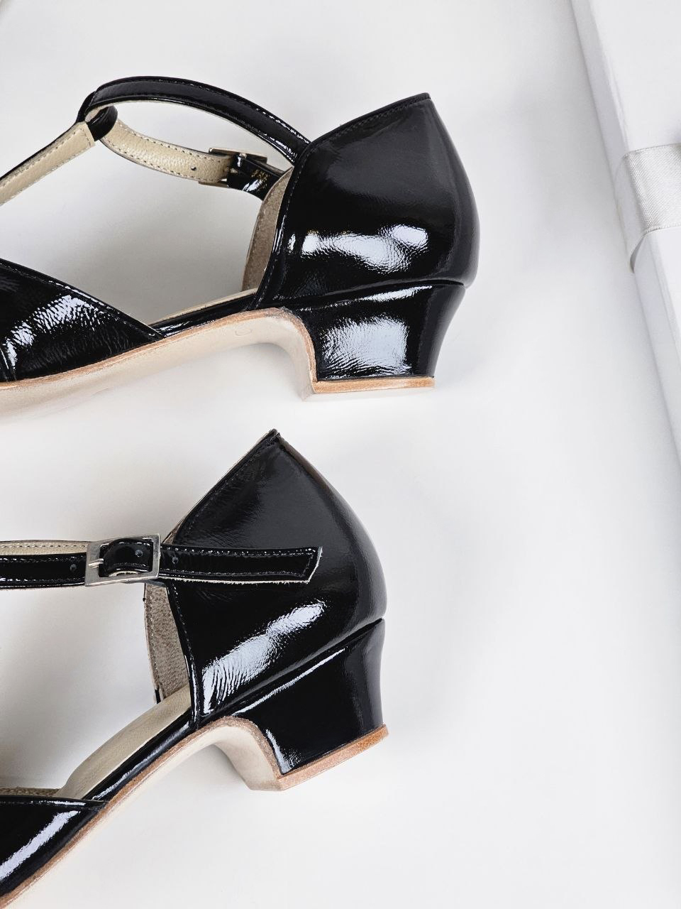 Isabel Black Polished Leather 3 cm heel