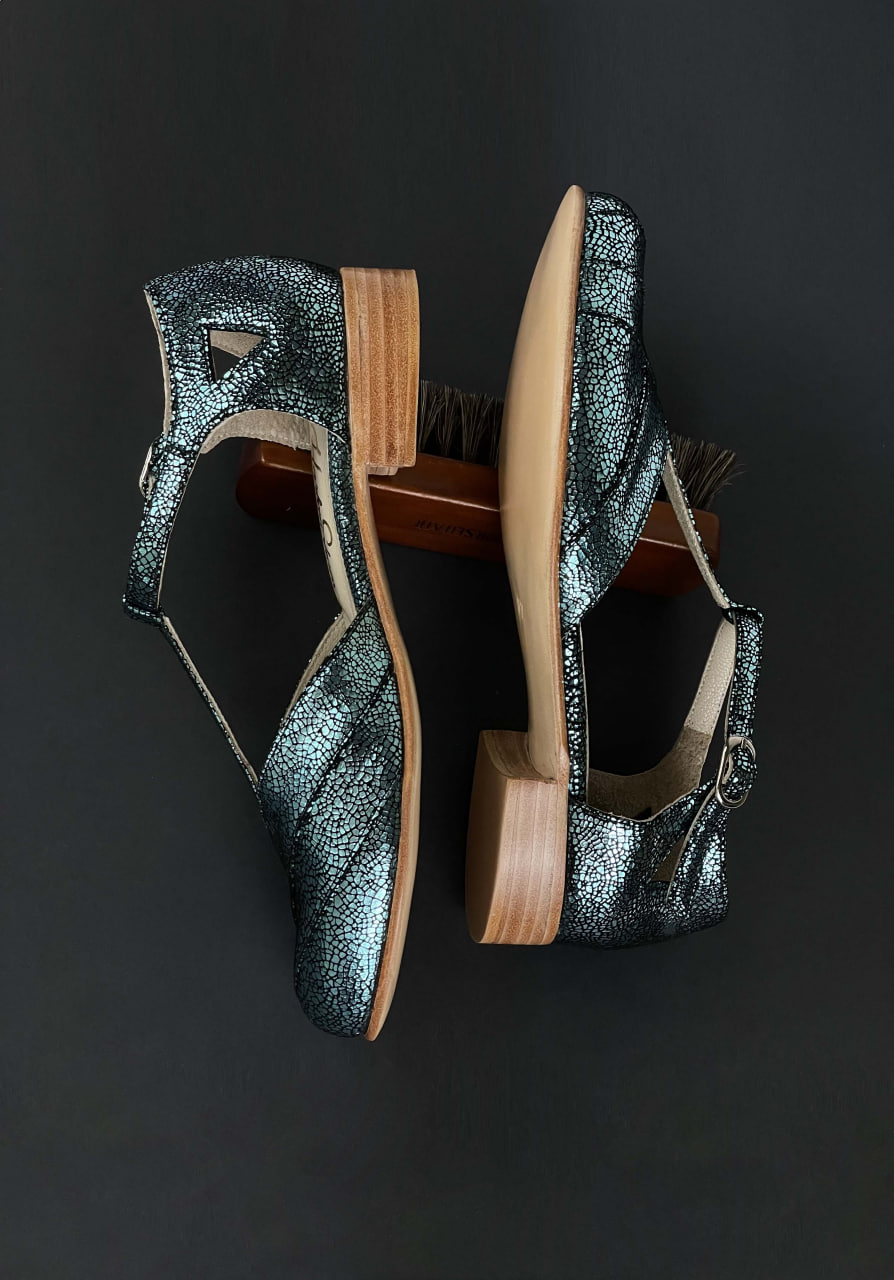 Sugar Blue Stone Suede 2 cm heel